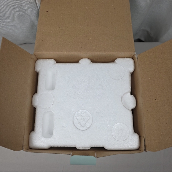 PartyLite Autumn Leaf Candle Holders - Red, Green, Orange - Picture 8 of 9